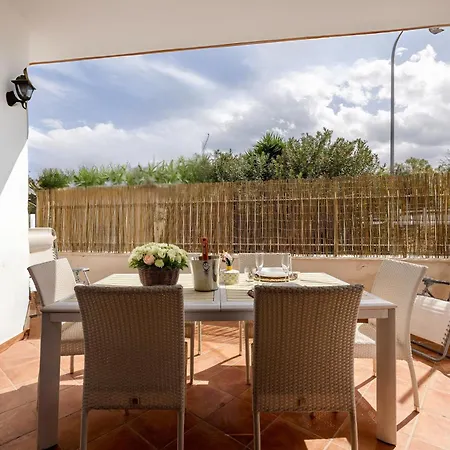 Vfh La Baia Del Castello Con Terrazza شقة *